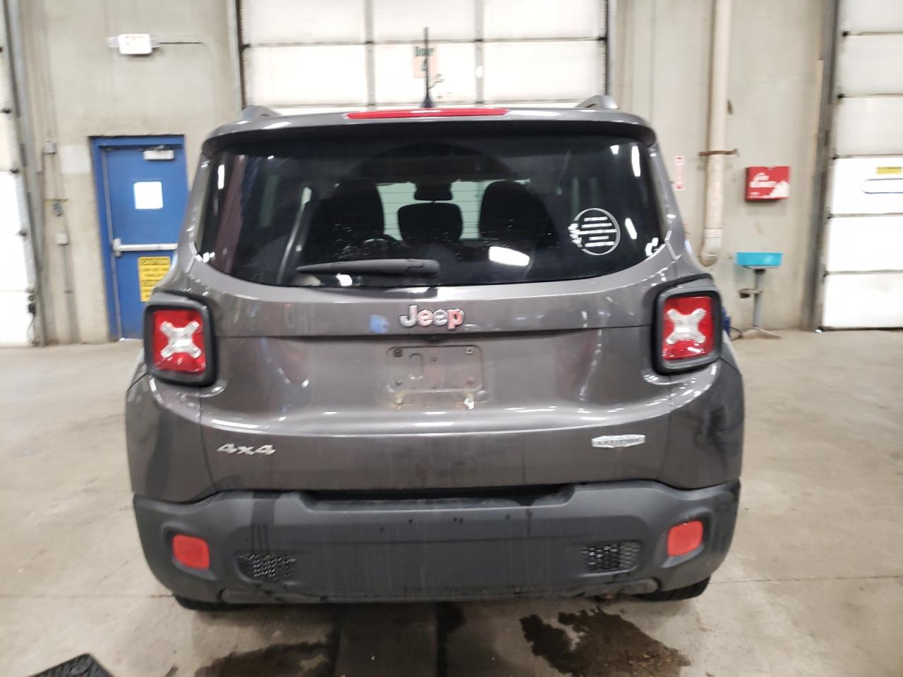 VIN ZACCJBBT8GPC81059 2016 JEEP RENEGADE no.6