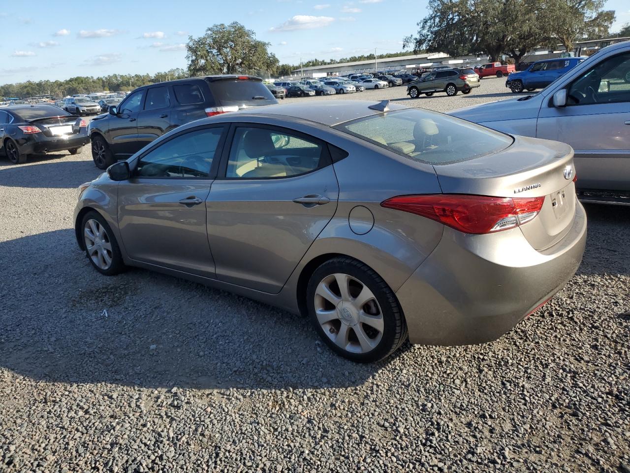 VIN 5NPDH4AE3DH447152 2013 HYUNDAI ELANTRA no.2