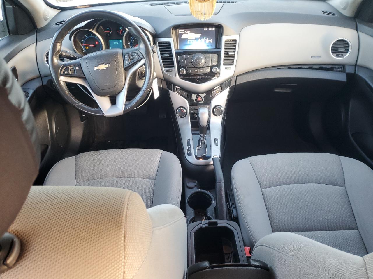 2014 Chevrolet Cruze - Image 8