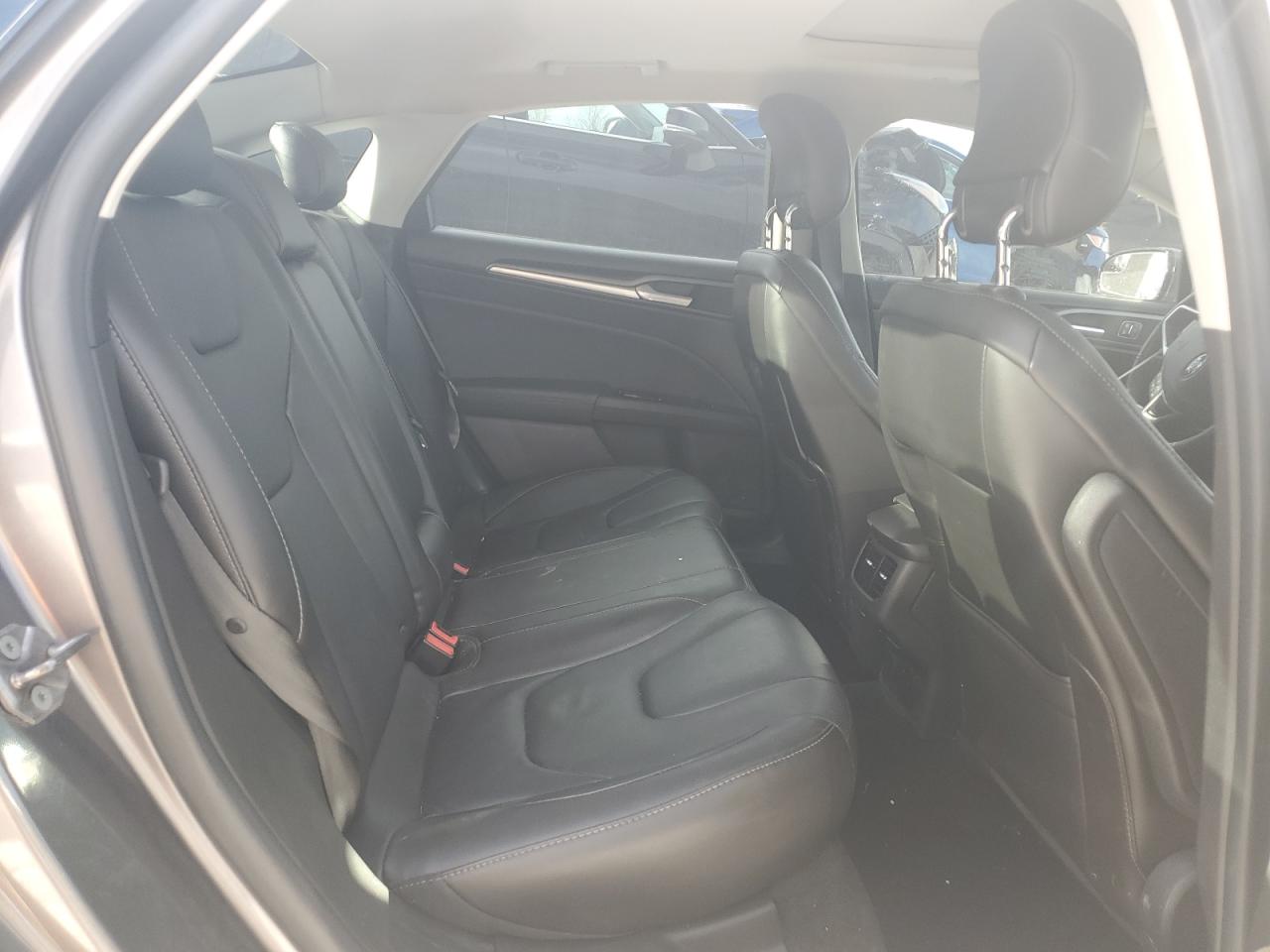 2013 Ford Fusion - Image 10