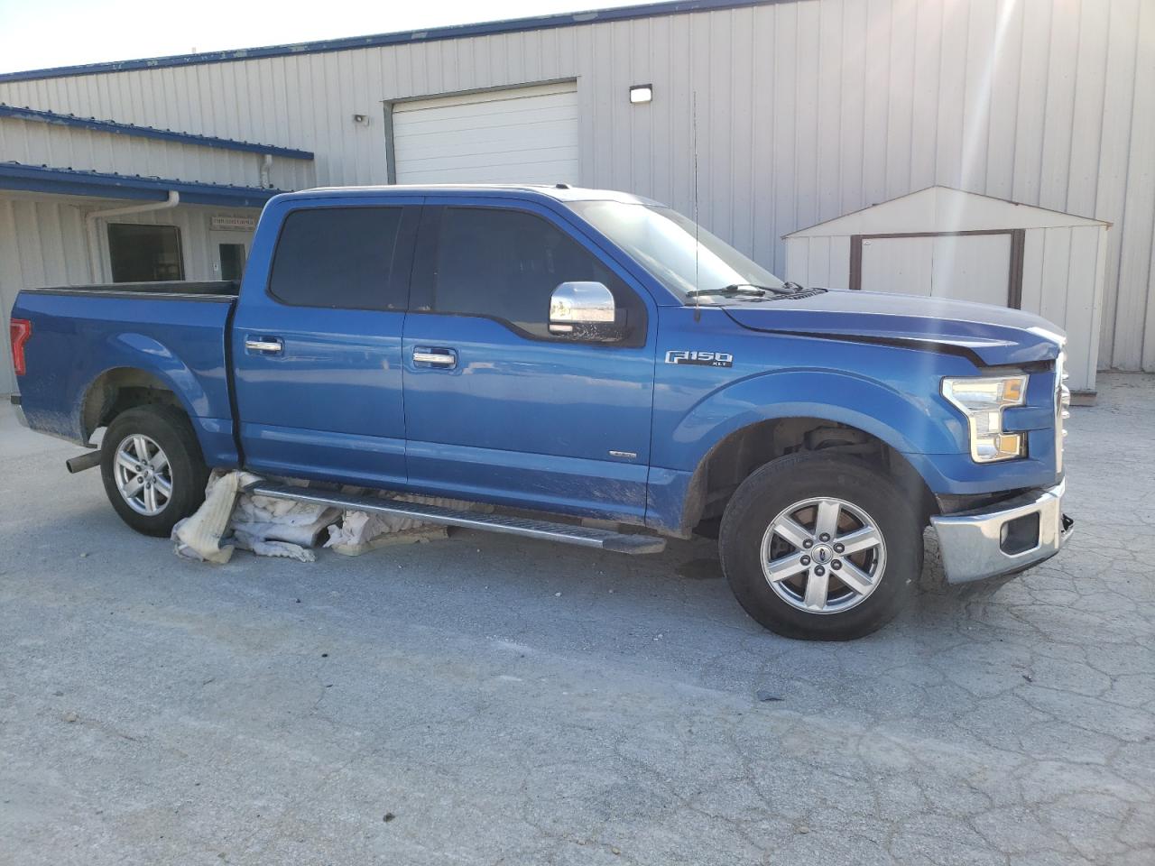 2016 Ford F-150 - Image 4