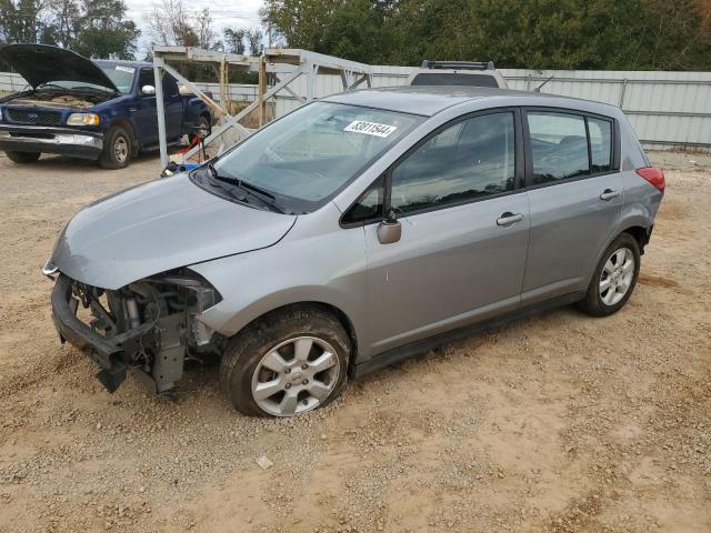 2009 Nissan Versa S zu verkaufen in Theodore, AL - Front End