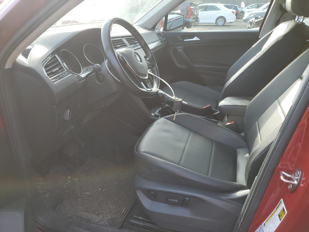2019 Volkswagen Tiguan - Image 6
