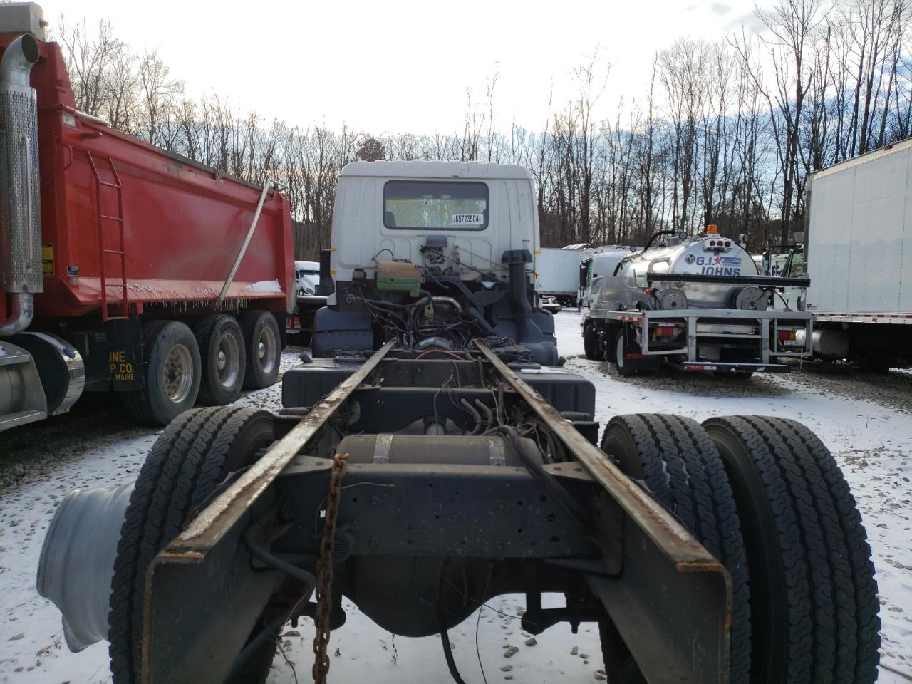 2005 Isuzu Ftr VIN: 4GTM8F1385F700860 Lot: 85723504