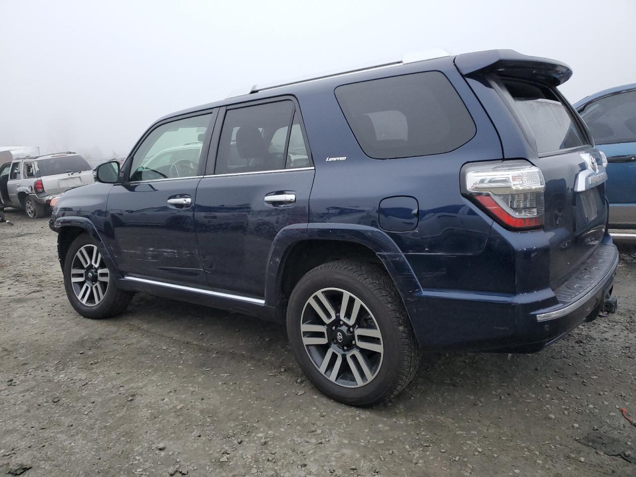 VIN JTEBU5JR9F5264445 2015 TOYOTA 4RUNNER no.2