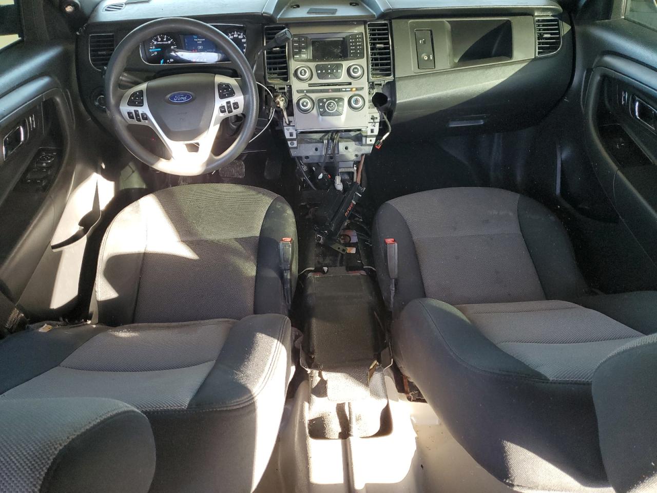 2015 Ford Taurus - Image 8