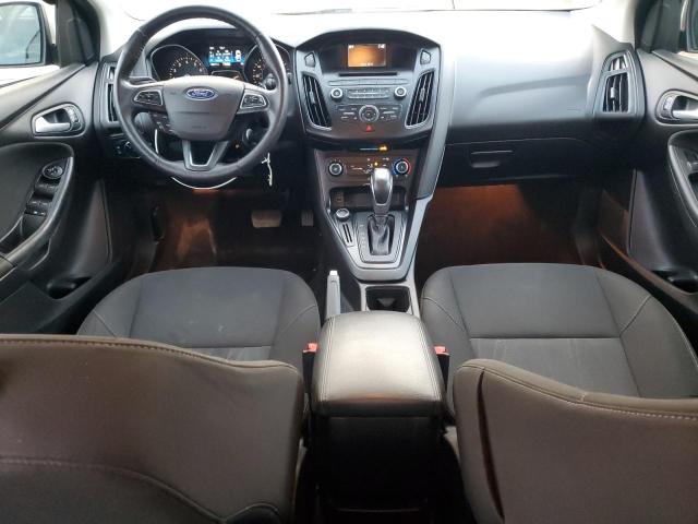 Sedans FORD FOCUS 2015 Silver