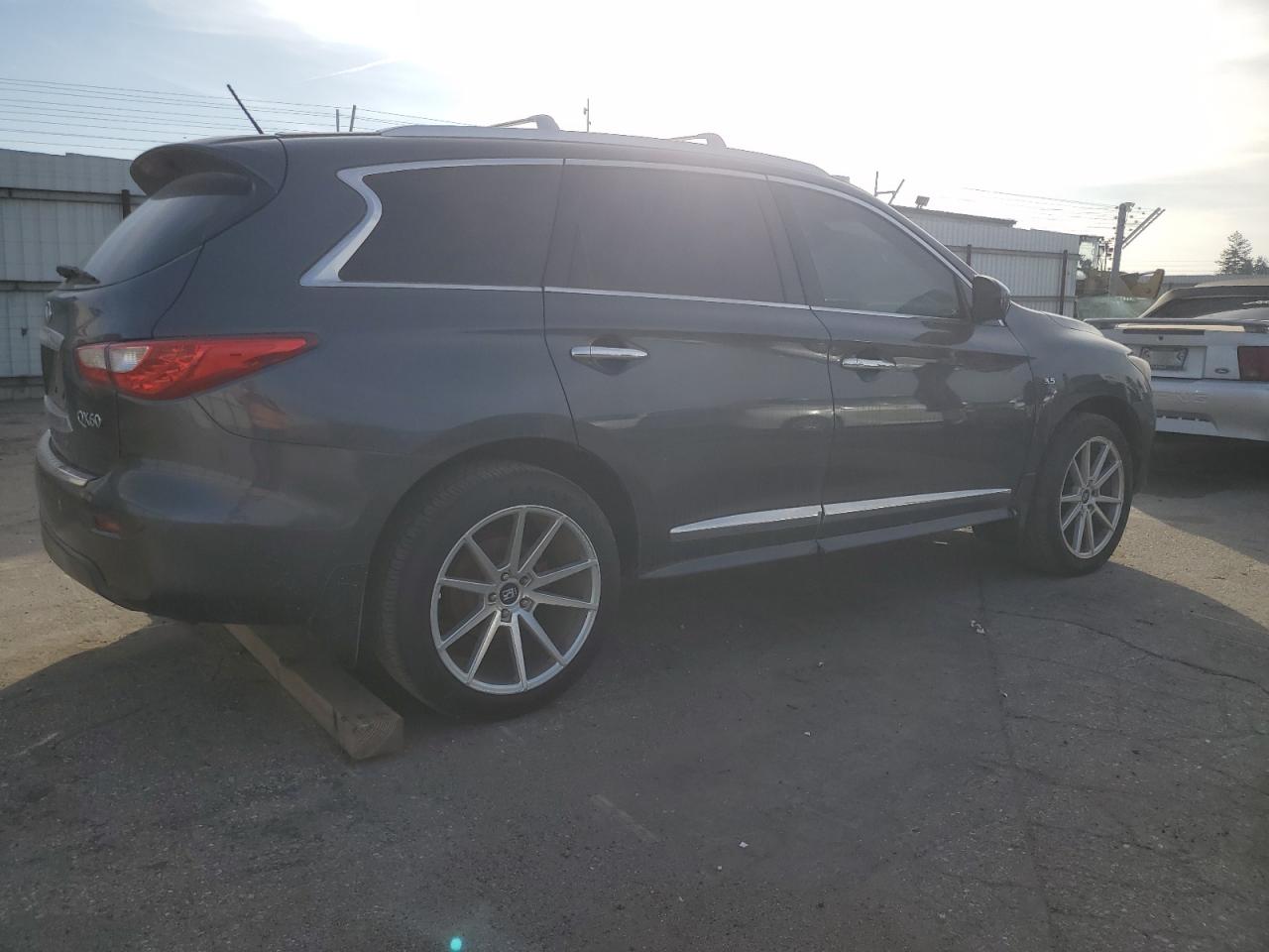 VIN 5N1AL0MM4EC513021 2014 INFINITI QX60 no.3