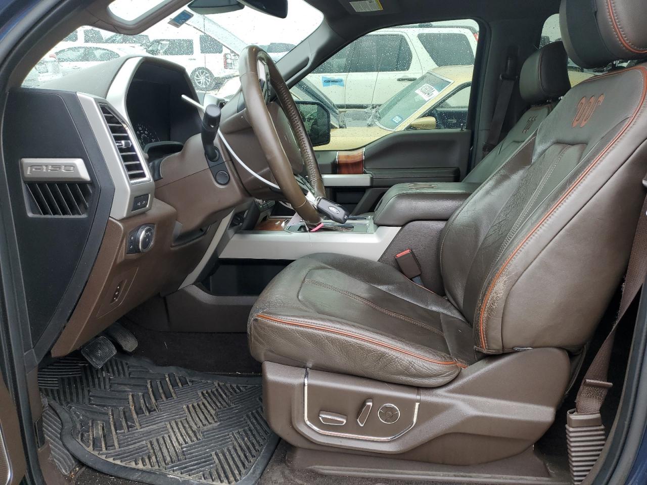 2015 Ford F-150 - Image 7