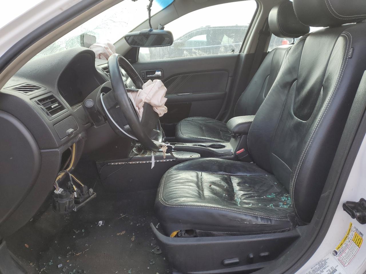 2011 Ford Fusion Sport VIN: 3FAHP0DC8BR219042 Lot: 83843744