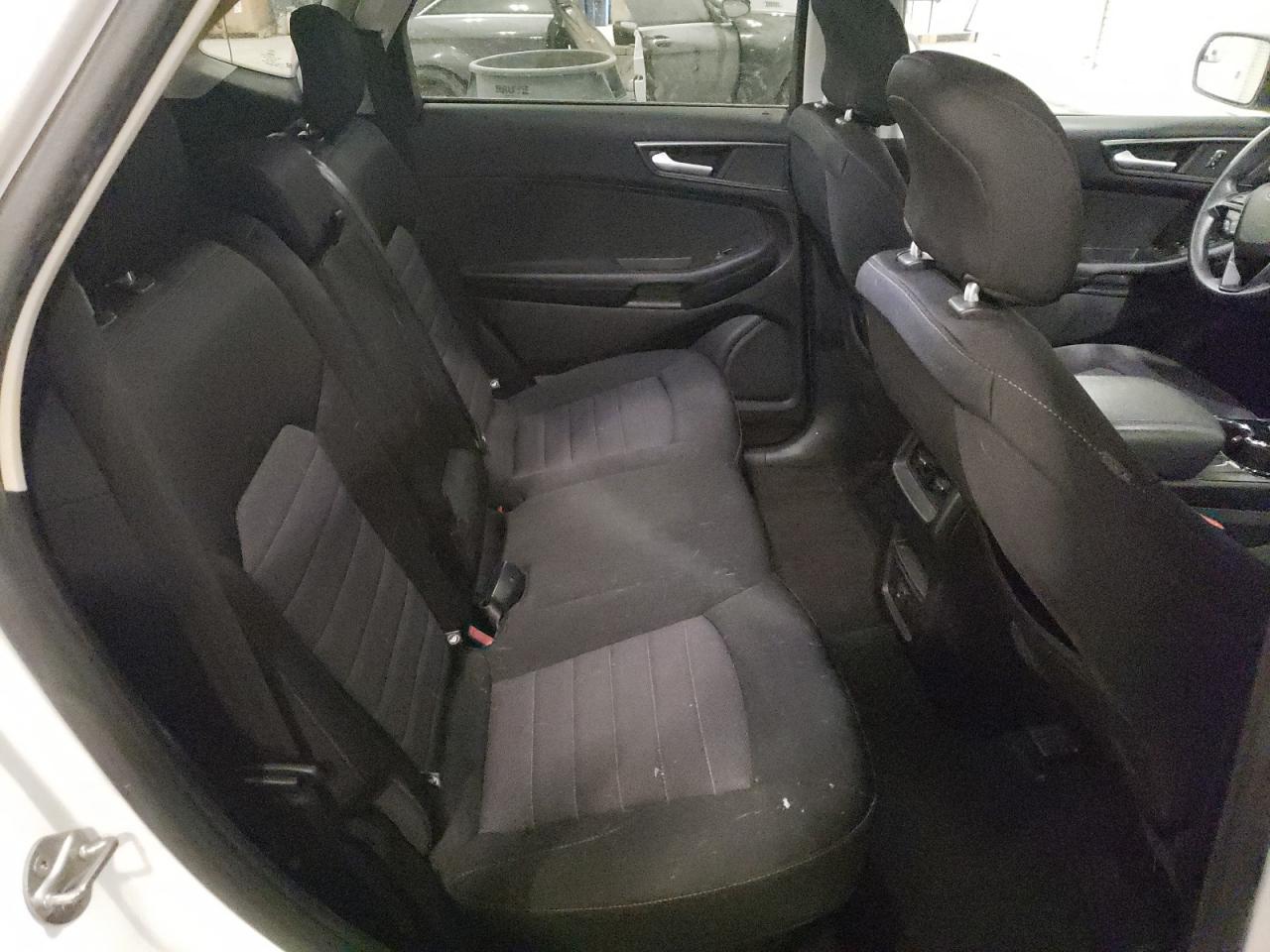 2018 Ford Edge - Image 11