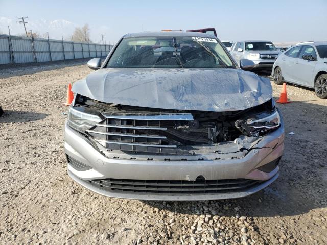  VOLKSWAGEN JETTA 2020 Серебристый