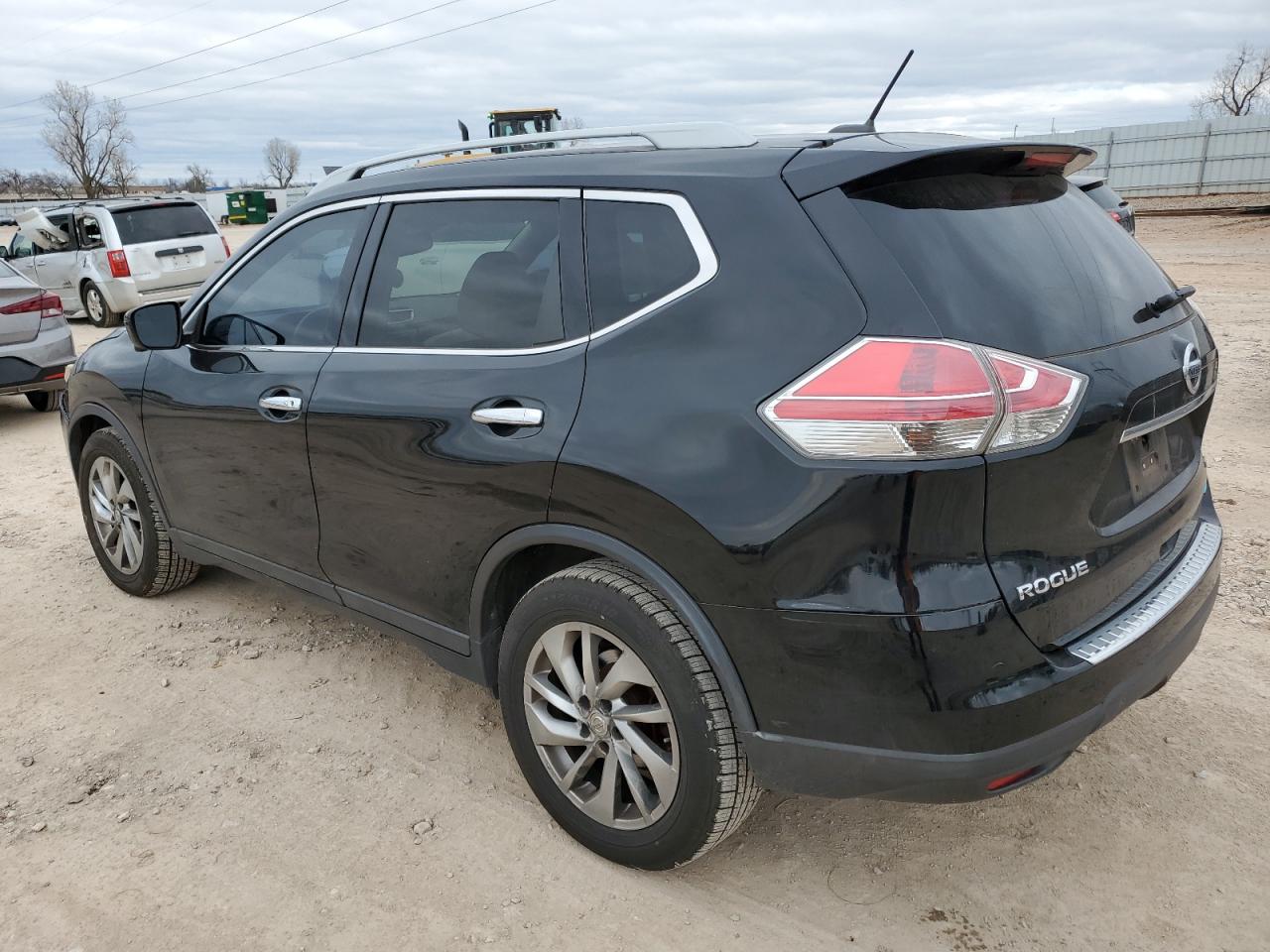 2014 Nissan Rogue - Image 2