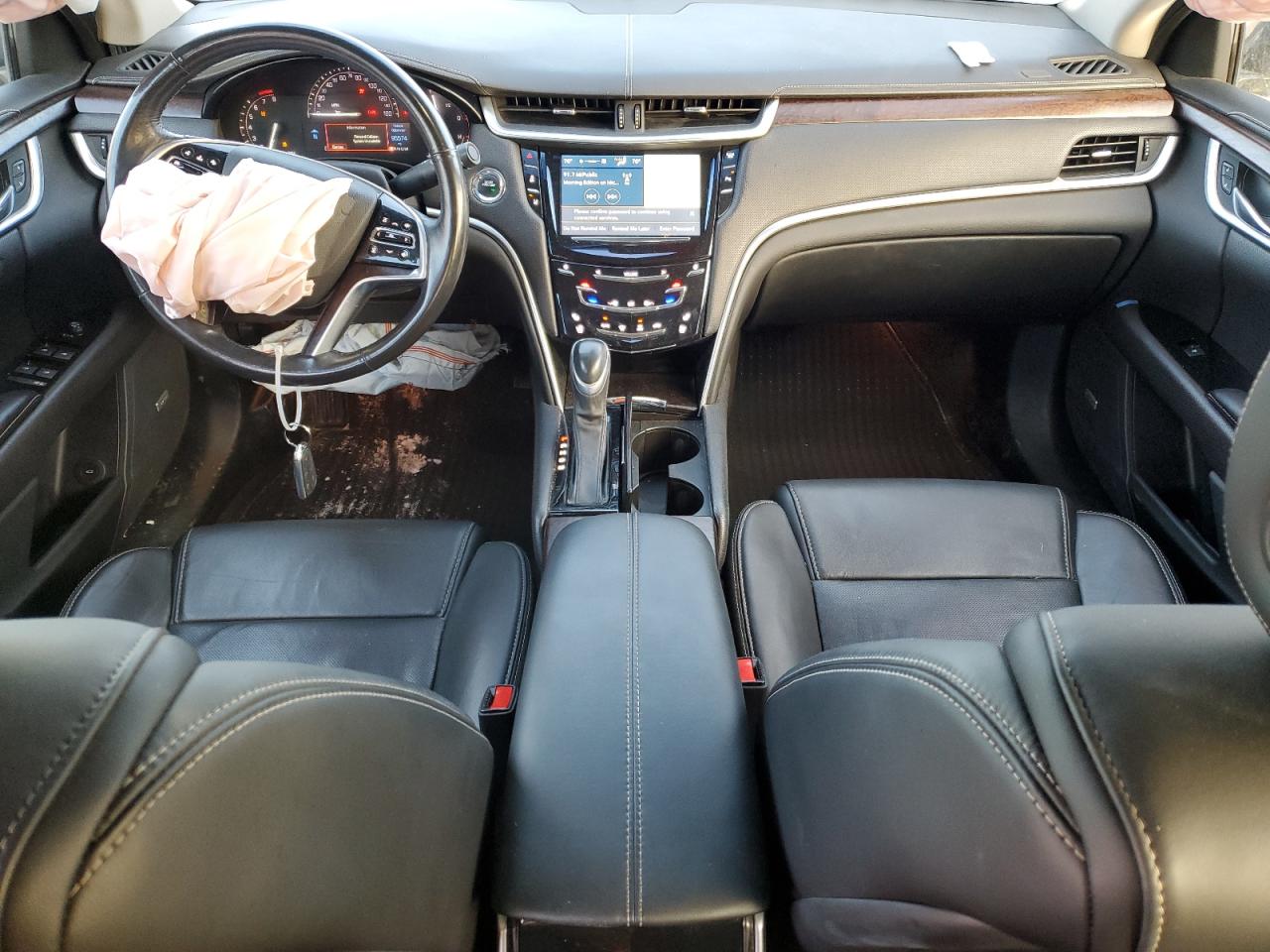 2019 Cadillac XTS - Image 8