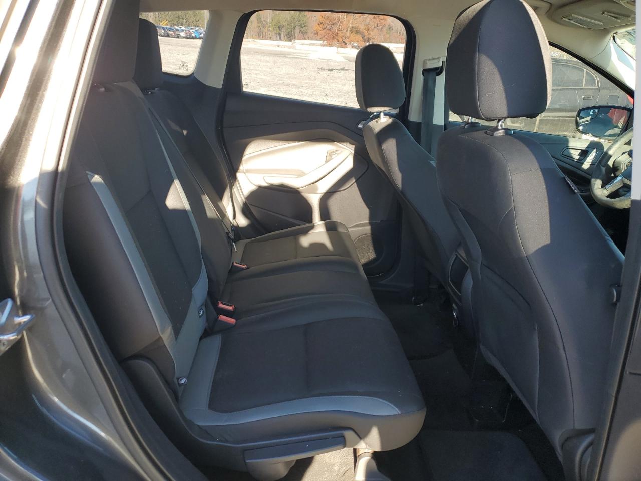 2016 Ford Escape - Image 11