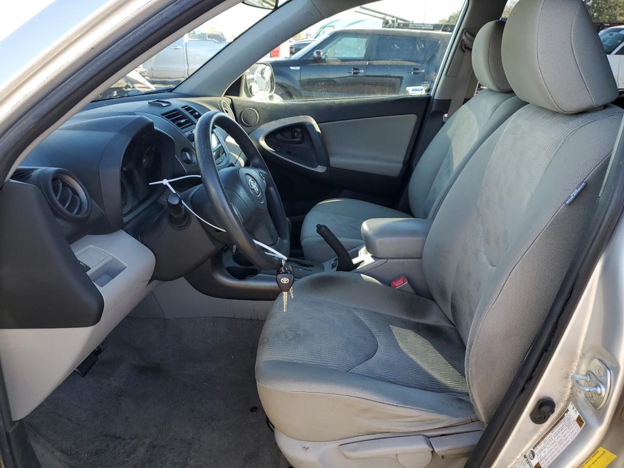 2009 Toyota RAV 4 - Image 7
