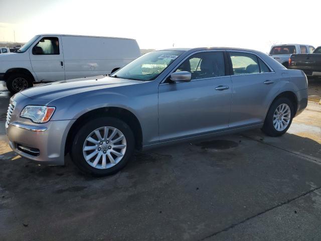  CHRYSLER 300 2014 Srebrny