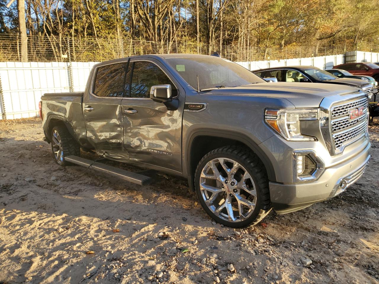 2021 GMC Sierra - Image 4