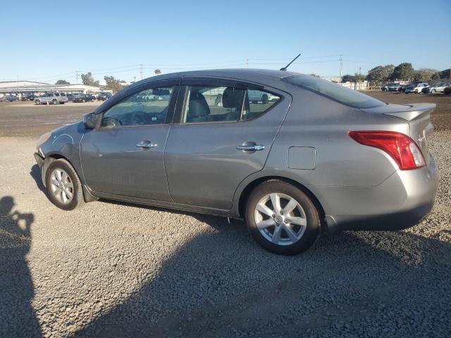  NISSAN VERSA 2013 Серый