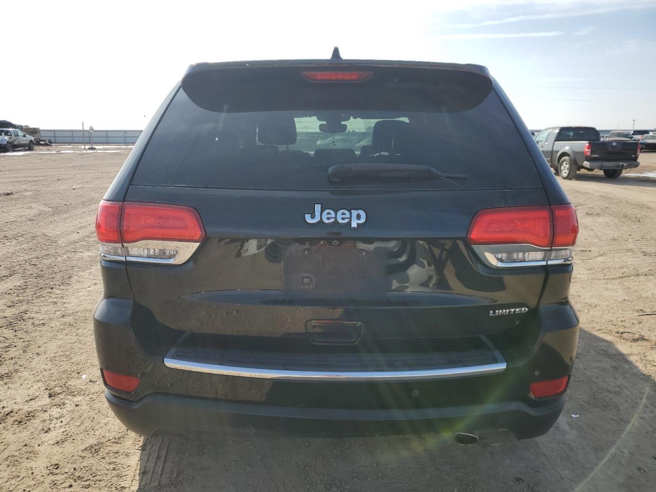 2017 Jeep Grand Cherokee - Image 6