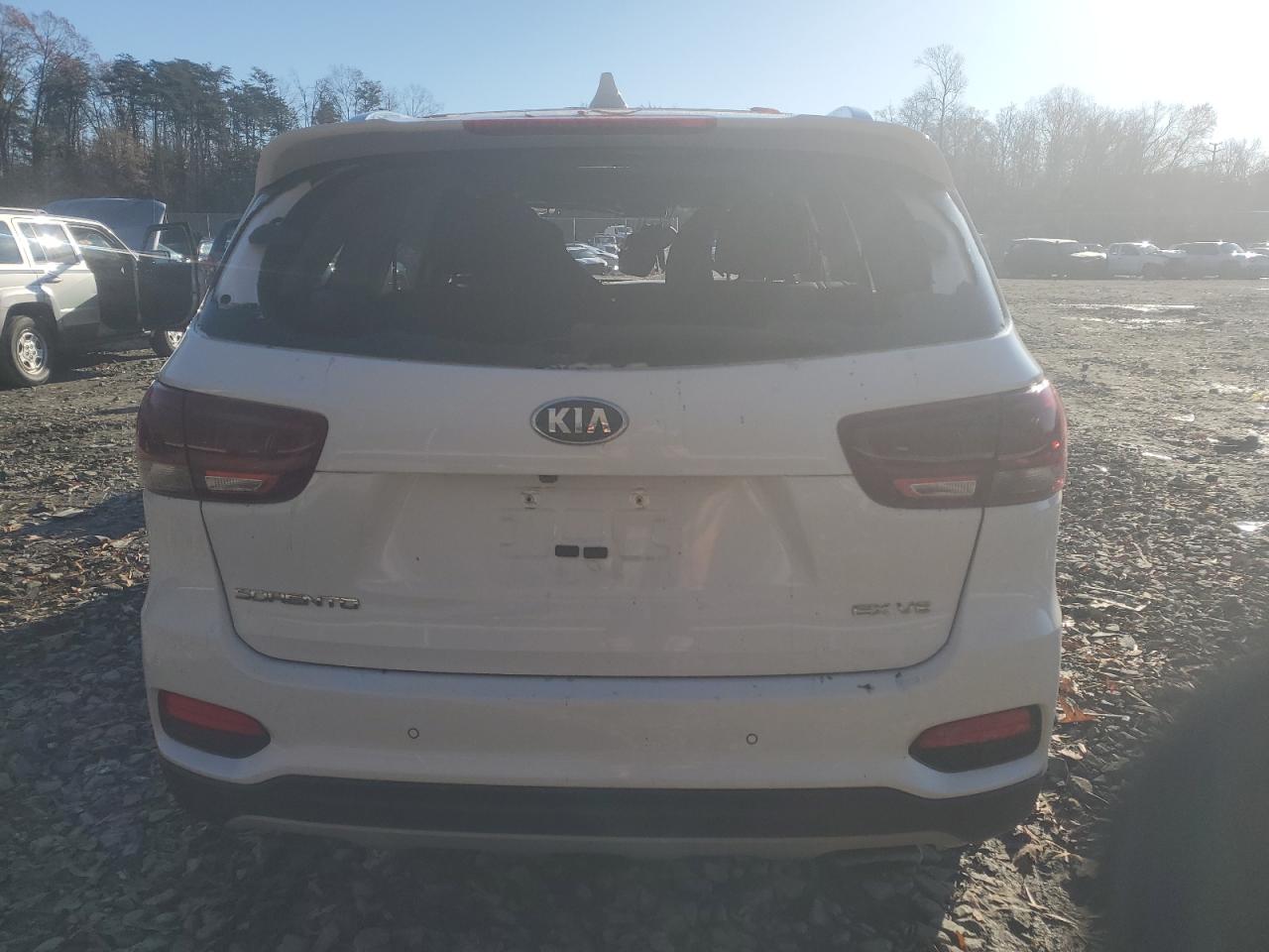 VIN 5XYPHDA52KG445555 2019 KIA SORENTO no.6