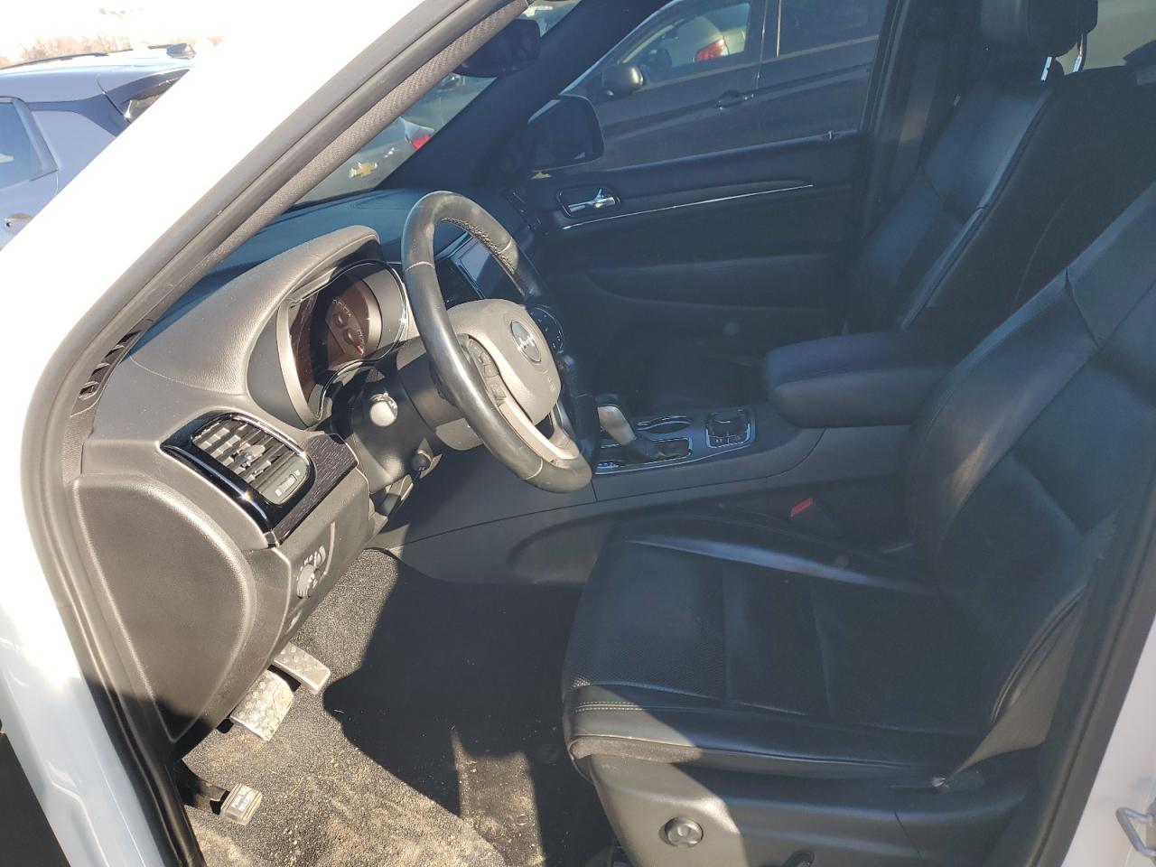 2020 Jeep Grand Cherokee - Image 7