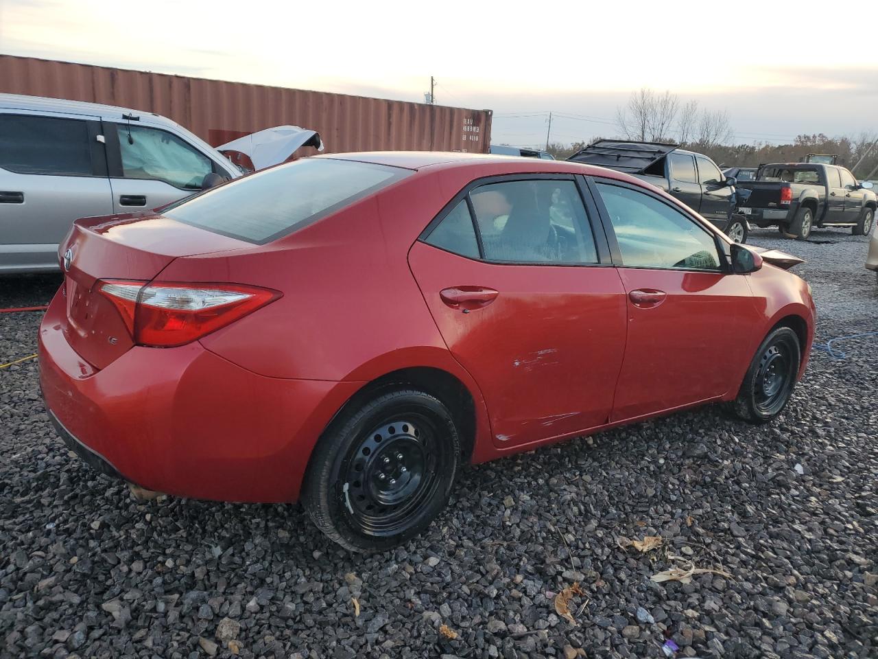 VIN 5YFBURHE3FP255256 2015 TOYOTA COROLLA no.3