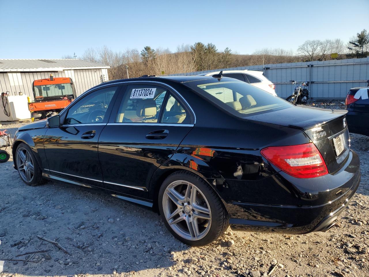 VIN WDDGF8AB3DR251677 2013 MERCEDES-BENZ C-CLASS no.2