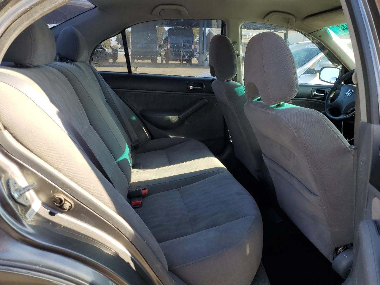 2004 Honda Civic - Image 10