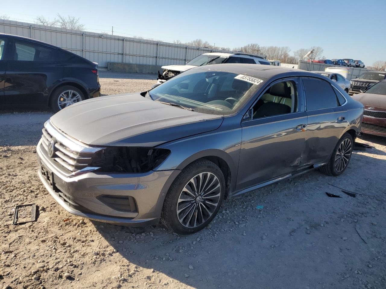 2022 Volkswagen Passat - Image 1
