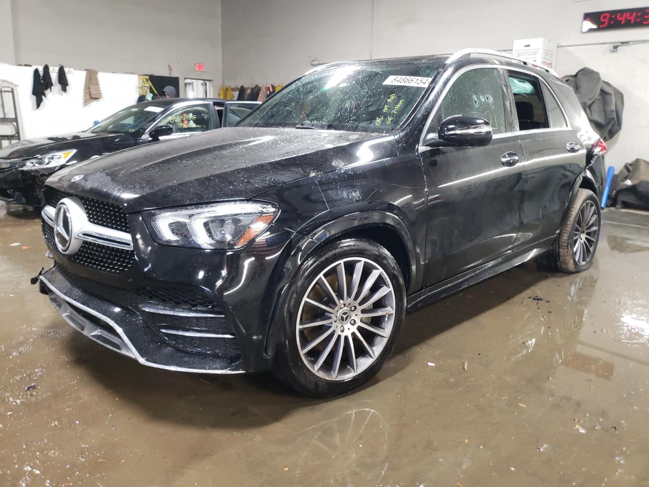 2021 Mercedes-Benz GLE - Image 1