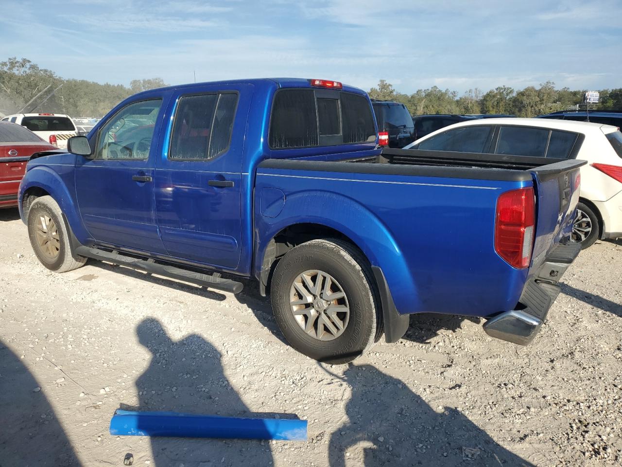 2015 Nissan Navara (Frontier) - Image 2