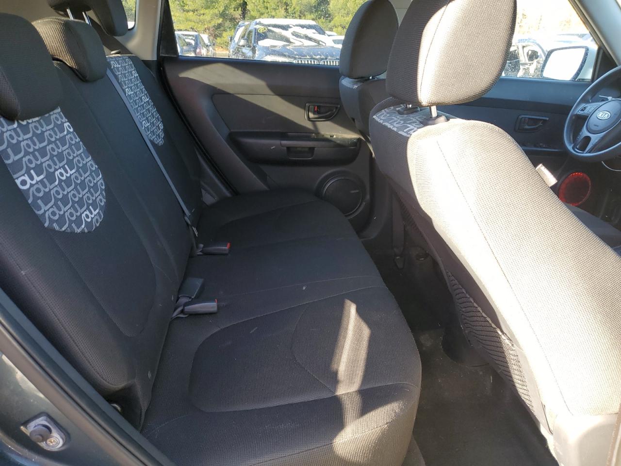 2010 Kia Soul - Image 10