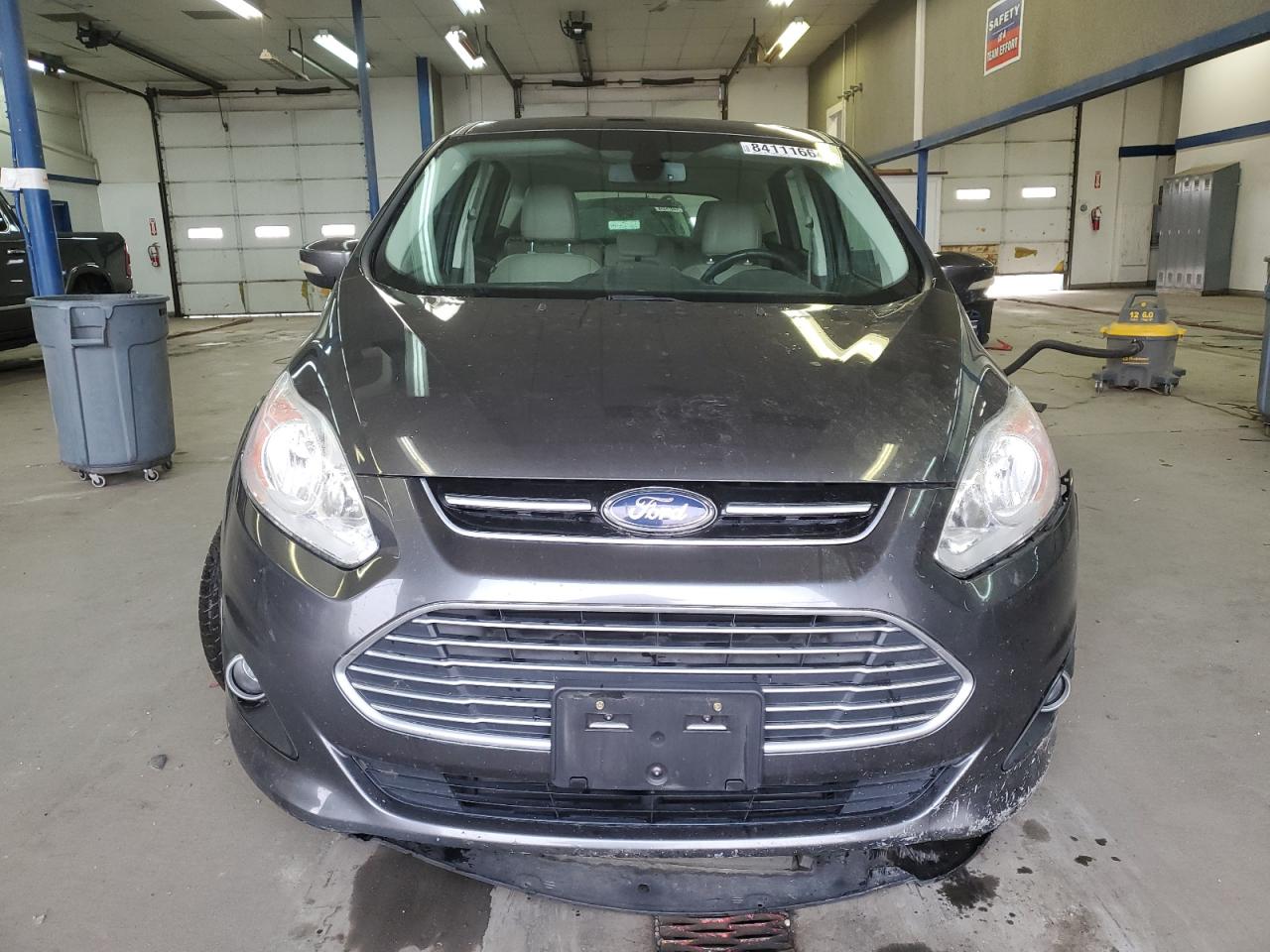 VIN 1FADP5CUXGL109329 2016 FORD CMAX no.5