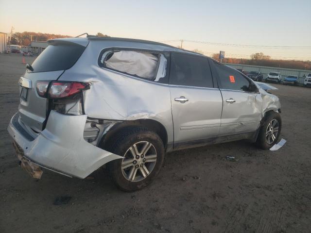  CHEVROLET TRAVERSE 2017 Srebrny