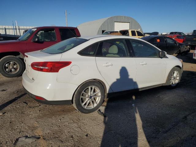 Sedans FORD FOCUS 2016 White