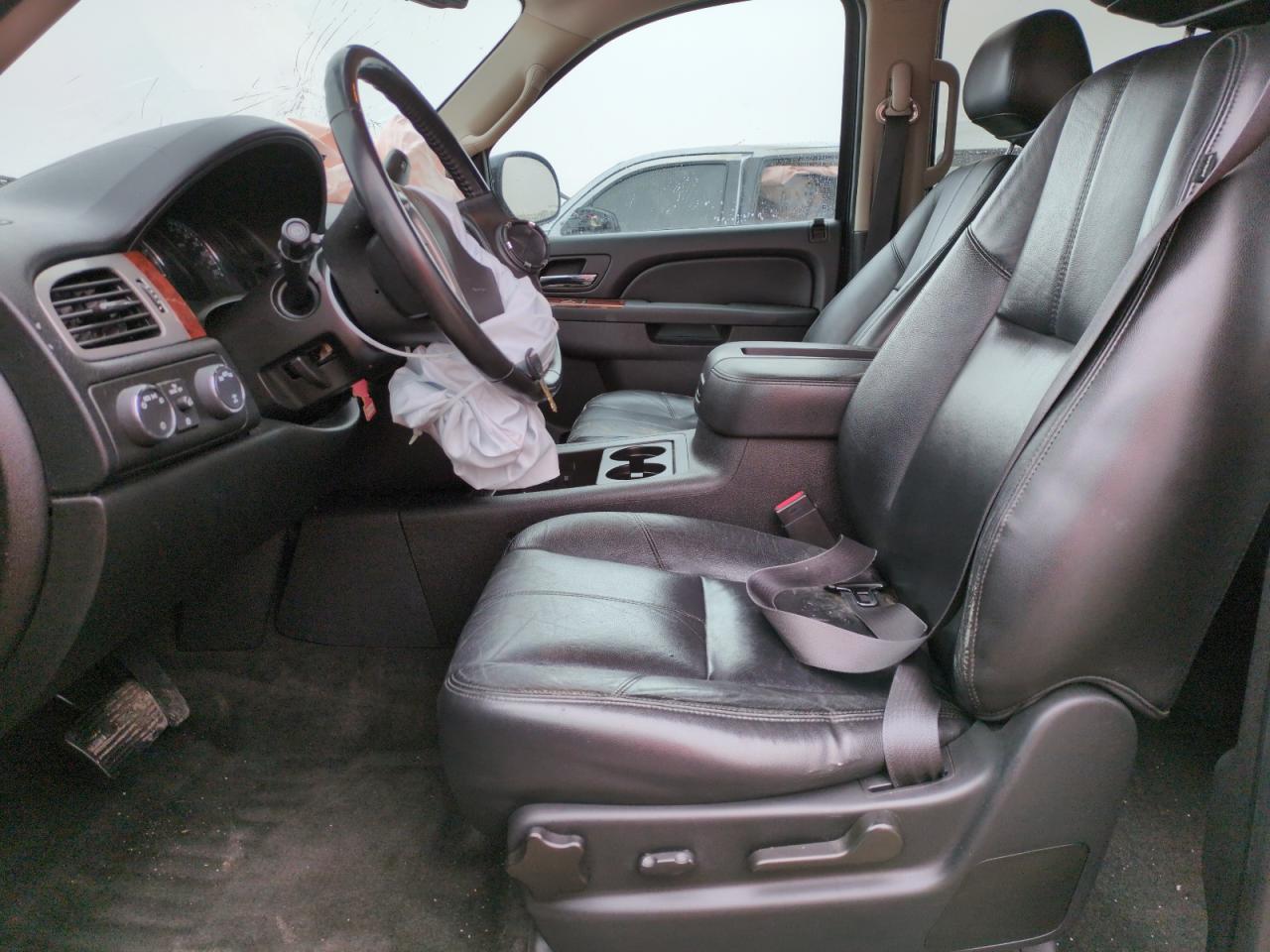 2014 Chevrolet Tahoe - Image 7