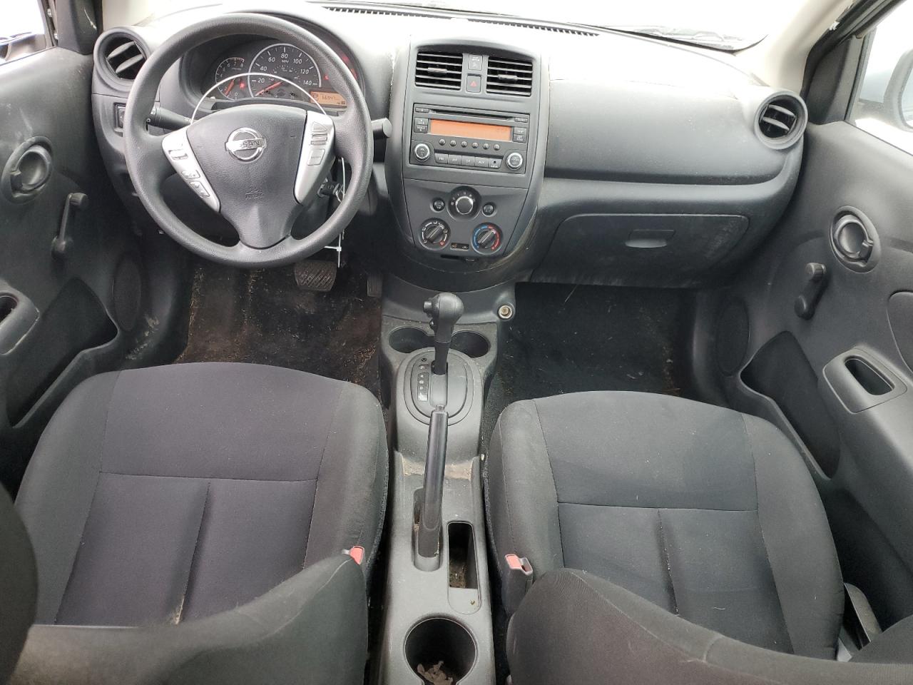 VIN 3N1CN7AP9JL856665 2018 NISSAN VERSA no.8