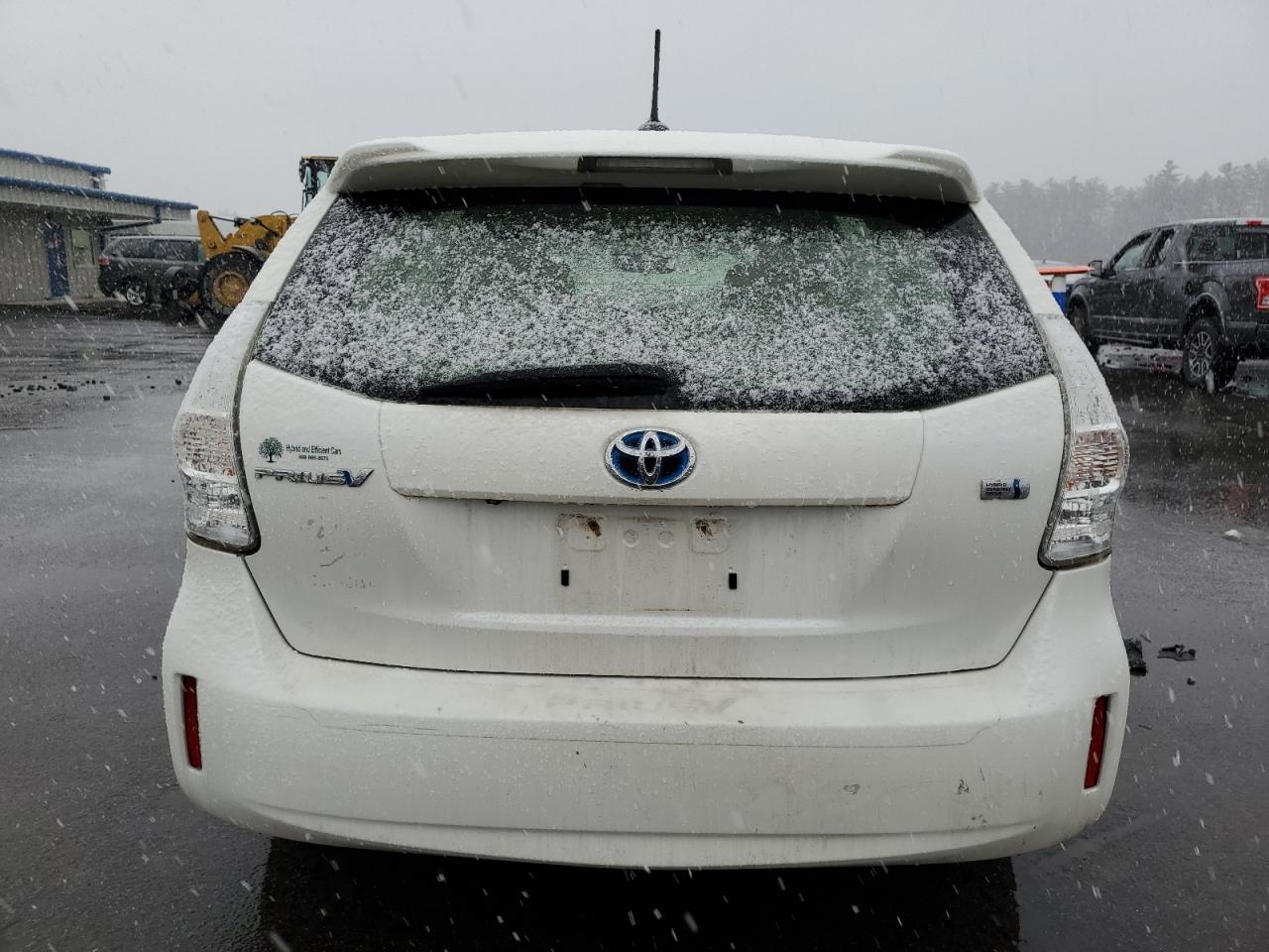 2014 Toyota Prius - Image 6