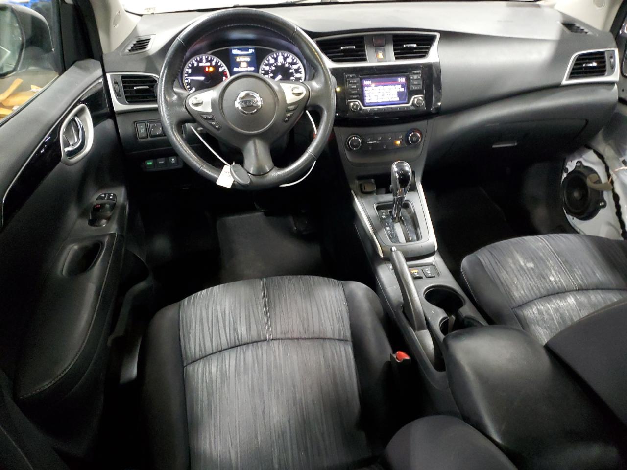 2016 Nissan Sentra - Image 8