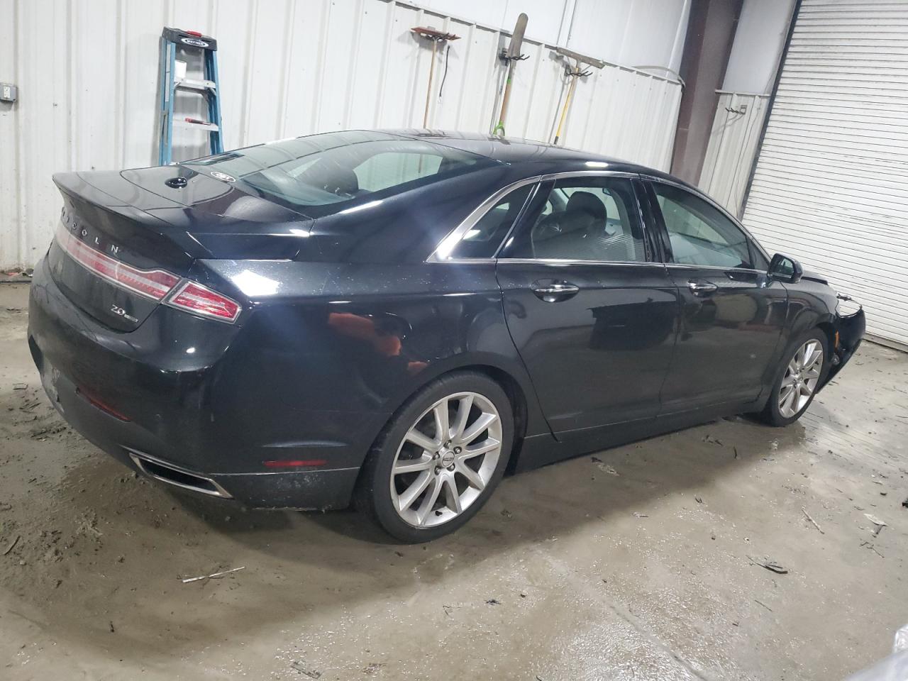 2013 Lincoln MKZ - Image 3