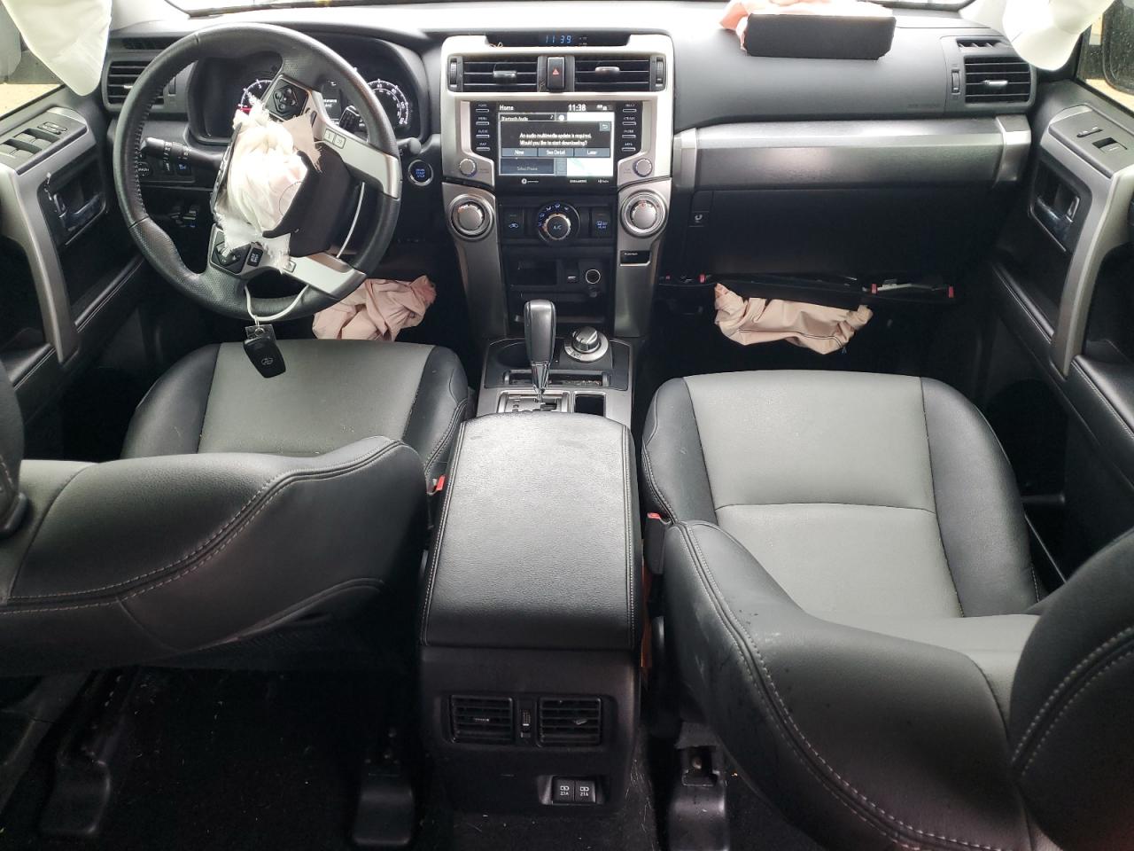 2022 Toyota 4Runner - Image 8
