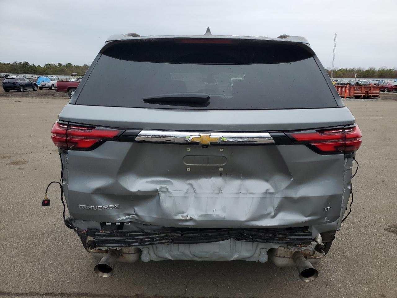 VIN 1GNERGKW6PJ275454 2023 CHEVROLET TRAVERSE no.6