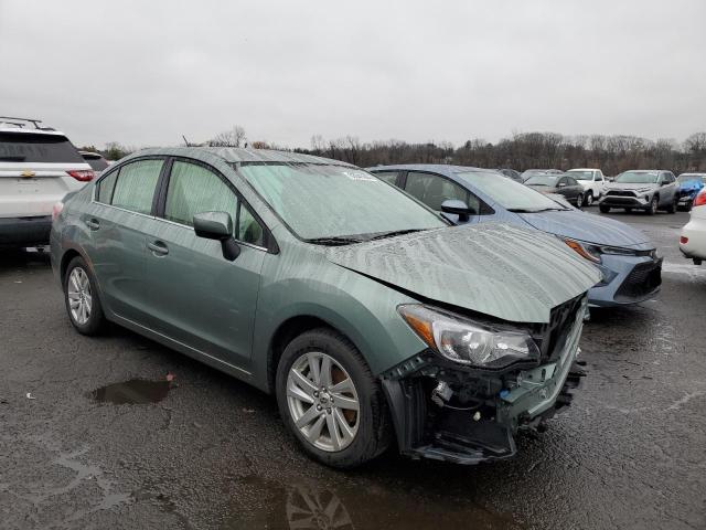  SUBARU IMPREZA 2015 Зеленый