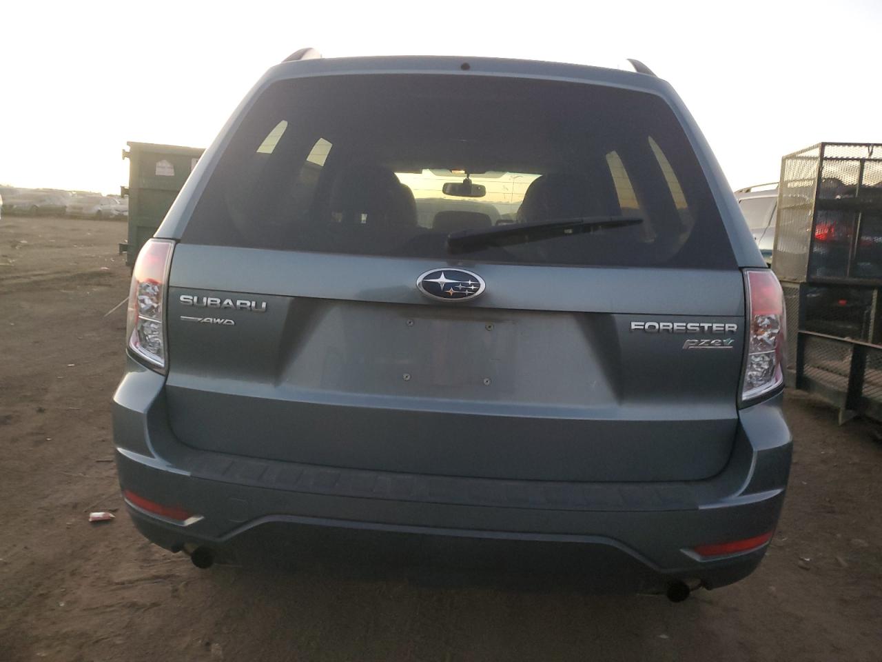 2010 Subaru Forester - Image 6
