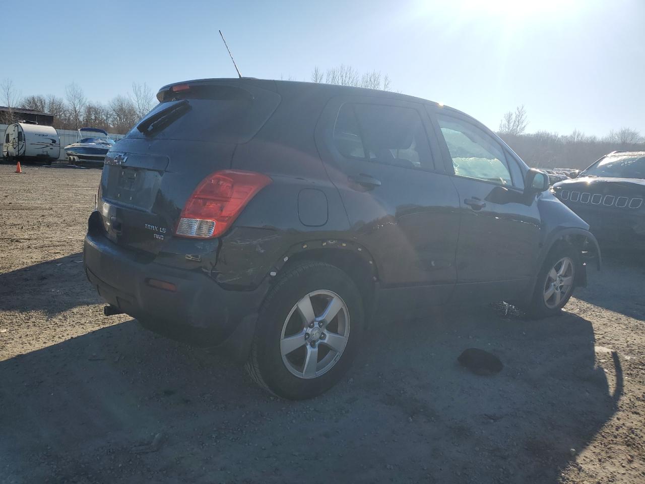 2015 Chevrolet Trax - Image 3
