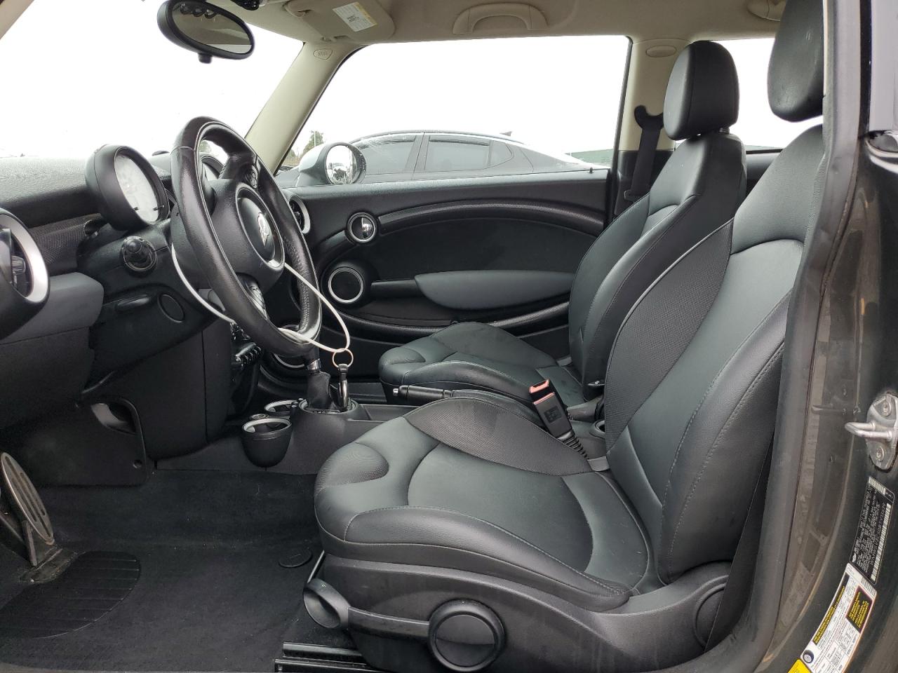 2011 MINI Cooper - Image 7