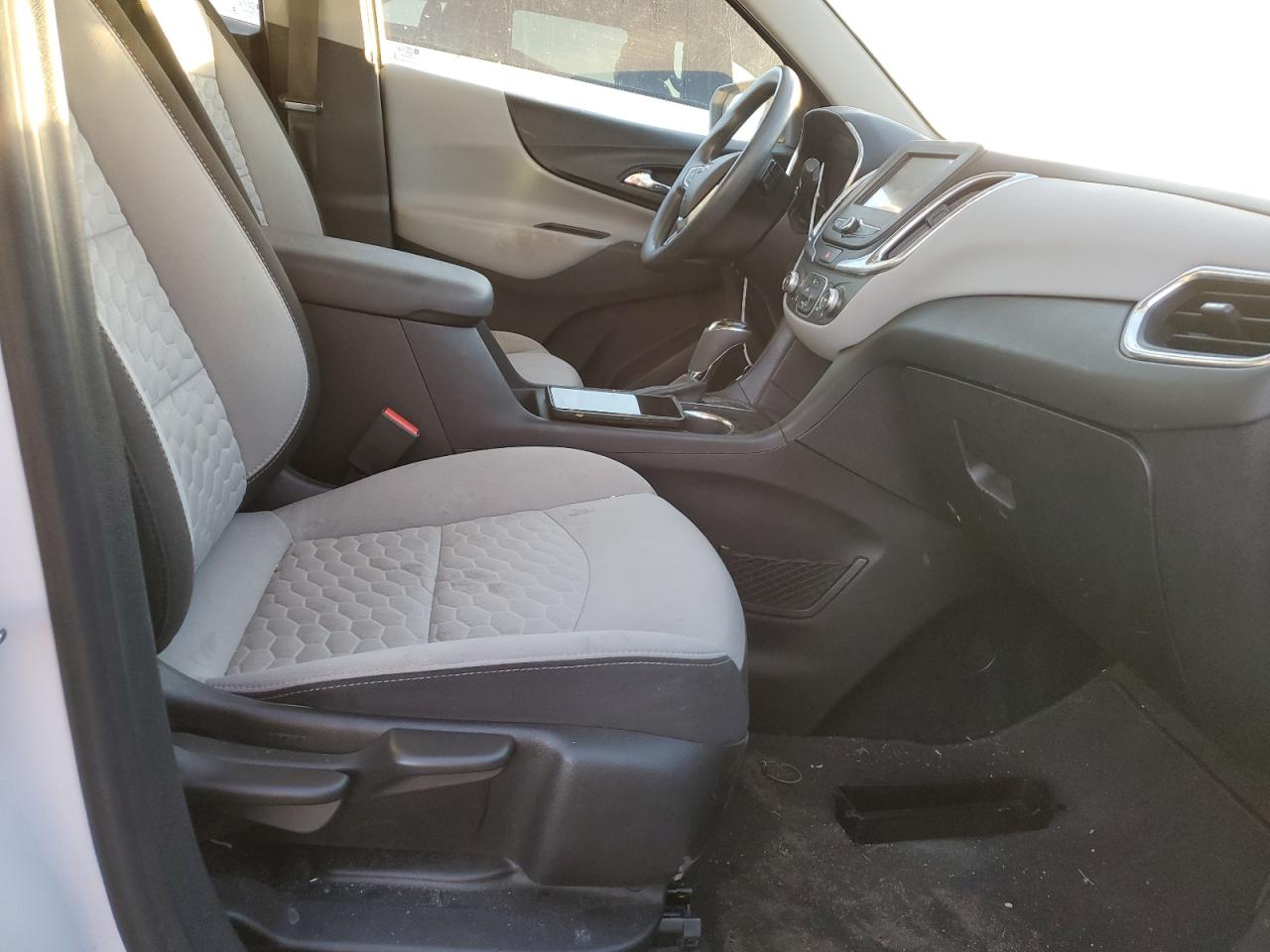 2018 Chevrolet Equinox - Image 7