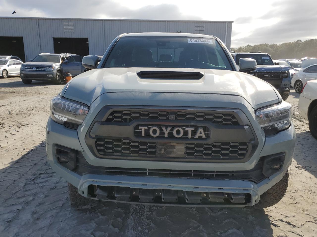 2021 Toyota Tacoma - Image 5