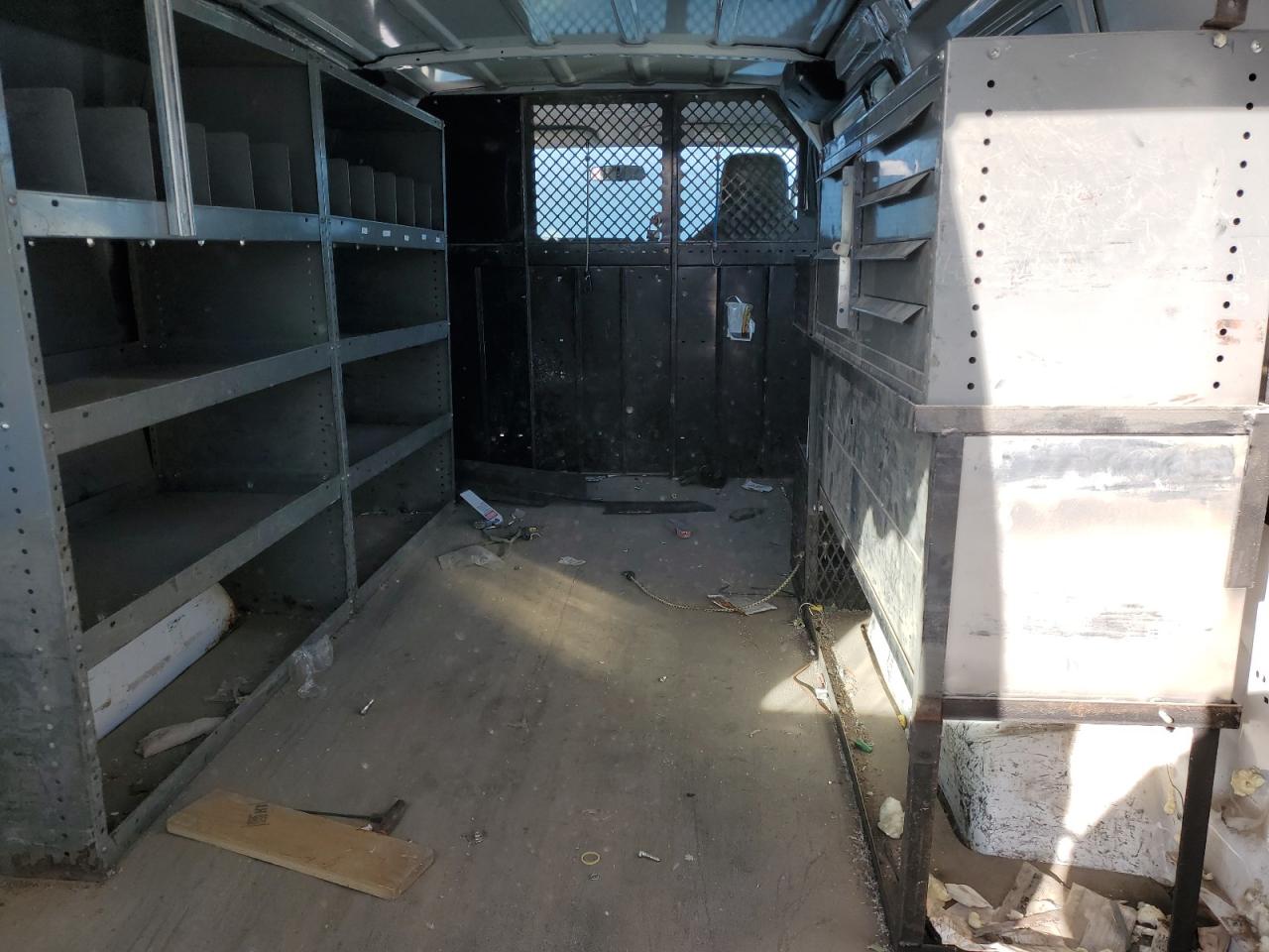 2011 Ford Econoline - Image 10